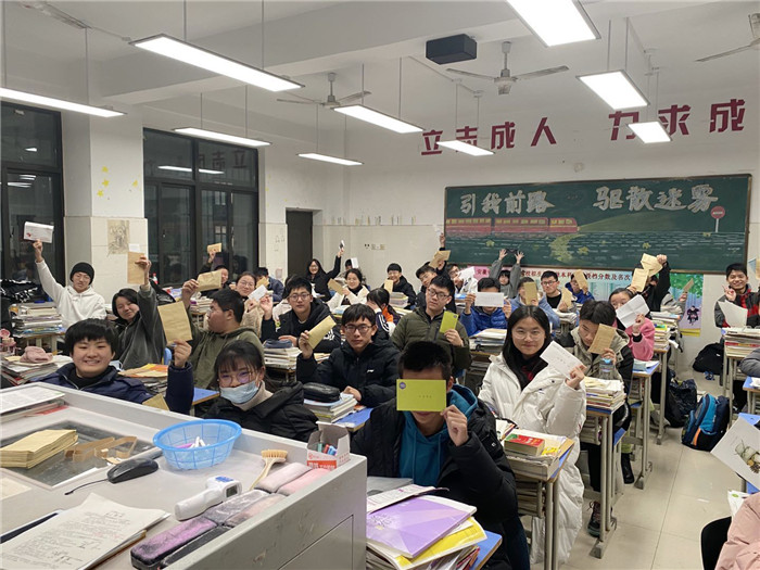 紙短情長，一封家書讀懂舐犢情深(圖3)