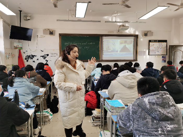 高一級(jí)部：青年教師展風(fēng)姿，課堂教研促成長(zhǎng)(圖3)