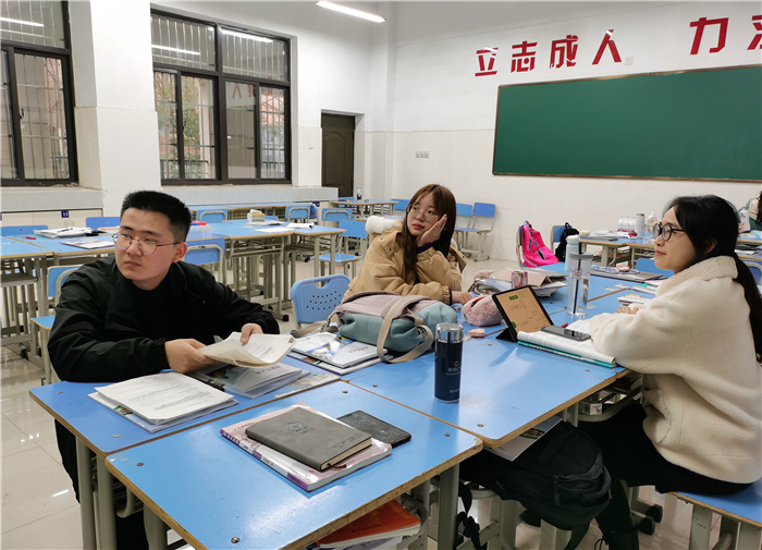 教務(wù)處：不斷學(xué)習(xí)，充實(shí)自我(圖1)