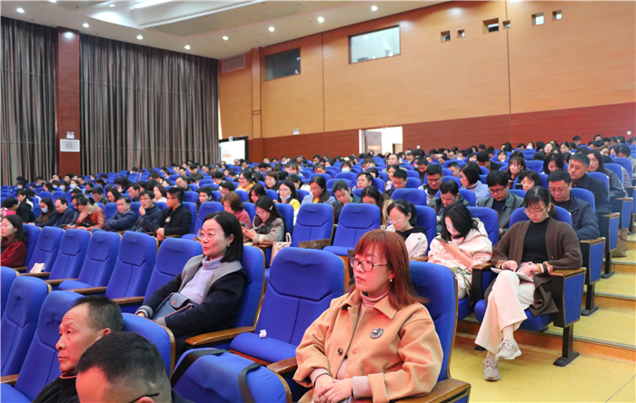 辦公室：合肥七中民主評議客觀公正，年度考核評優(yōu)評先(圖6)