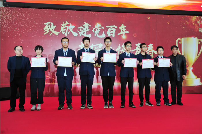 高一級(jí)部：致敬建黨百年，書寫無悔青春(圖16)