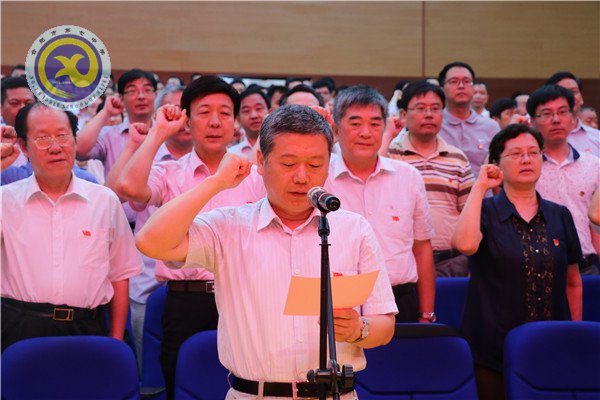 黨旗飄揚(yáng)風(fēng)帆勁  創(chuàng)先爭(zhēng)優(yōu)譜華章(圖4)