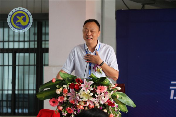 合肥七中與科大訊飛建立示范校合作，全國首個(gè)“智慧教育未來教室”落成(圖5)