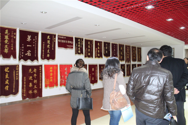 合肥五十中來(lái)我校參觀交流校史館建設(shè)(圖6)