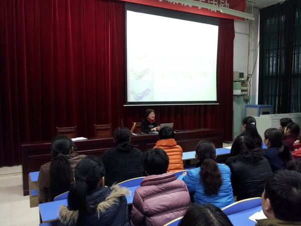 指導(dǎo)家長釋放壓力 助力學生靜心備考(圖1)