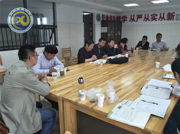 同課異構(gòu)亮風(fēng)采，校際交流共成長(zhǎng)(圖1)