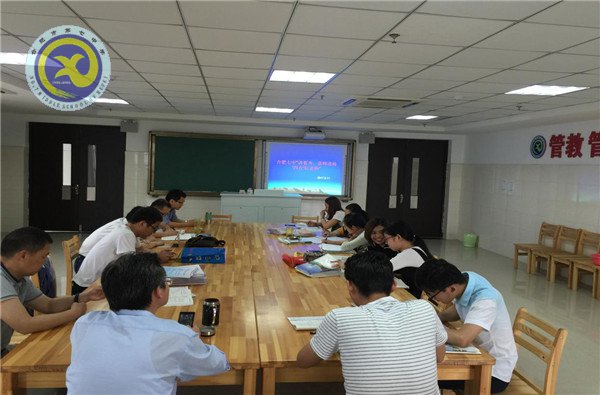培養(yǎng)道德情操，爭做“四有”好老師(圖2)
