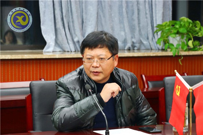 圍繞教學抓黨建，抓好黨建促教學(圖2)