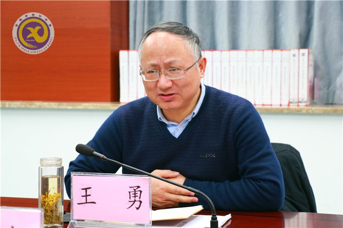 合肥七中召開2017年度領(lǐng)導班子民主生活會(圖5)