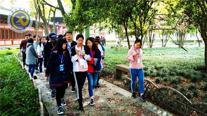 離時(shí)古寺西邊路，莘莘學(xué)子滿(mǎn)目中(圖2)