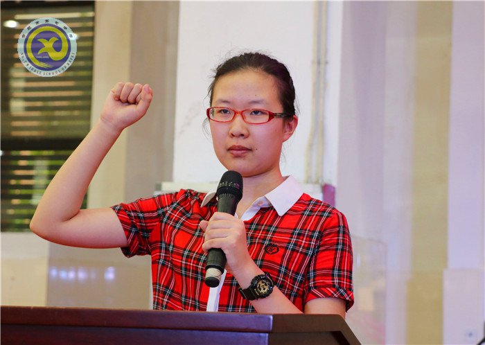 有你同行，風(fēng)雨無阻；斗志昂揚(yáng)，擁抱彩虹(圖11)