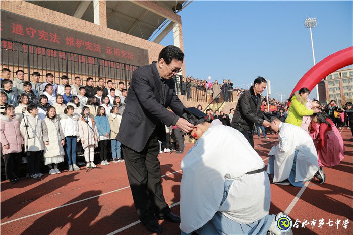 立德修身立志成人，力行求真力求成才(圖6)