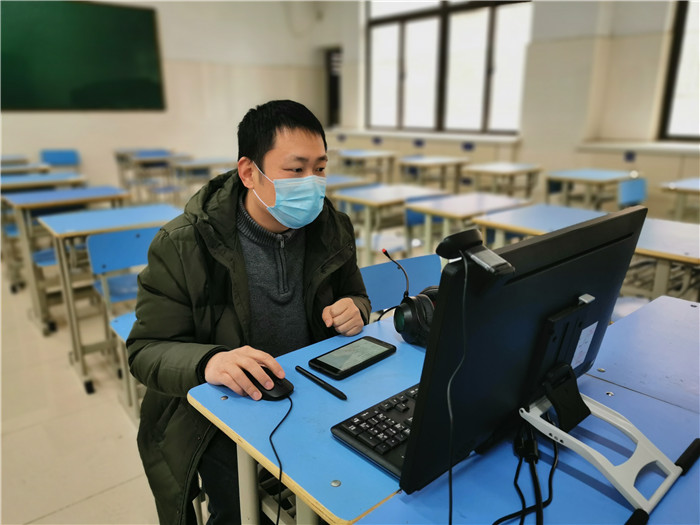 抗疫教育兩不松，七中地理在行動(圖1)