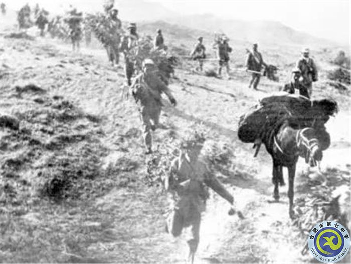 △孟良崮戰(zhàn)役中，我軍向孟良崮急速進(jìn)軍.jpg