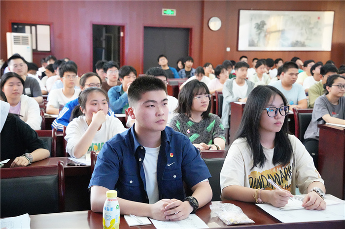 合肥七中召開全體團支書會議(圖3)