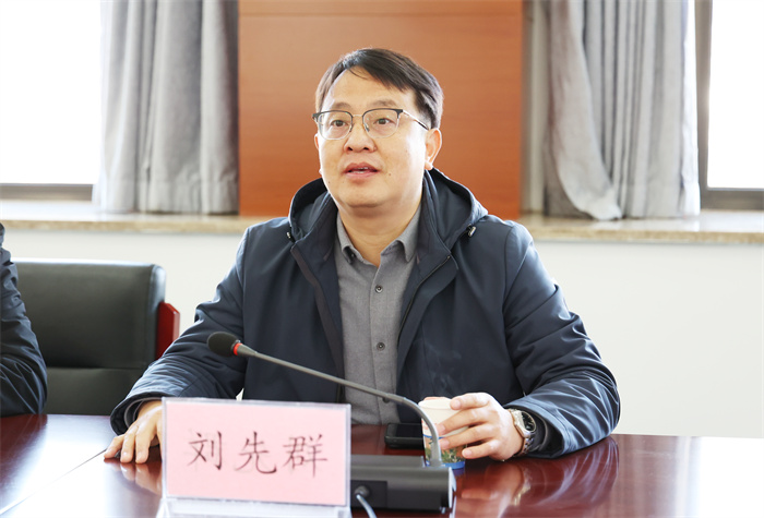 漯河實驗高級中學一行蒞臨合肥七中考察交流(圖3)