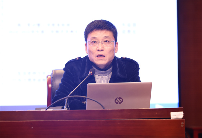 合肥七中召開2024-2025學年第一學期第二次全體教職工大會(圖3)
