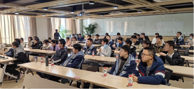 中安在線、合肥在線：合肥七中學(xué)子寒假社會(huì)實(shí)踐活動(dòng)超有AI(圖5)