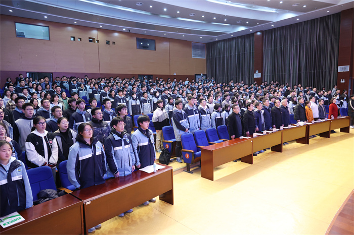 合肥七中第47期團(tuán)校開(kāi)班典禮暨新團(tuán)員入團(tuán)儀式圓滿舉行(圖2)