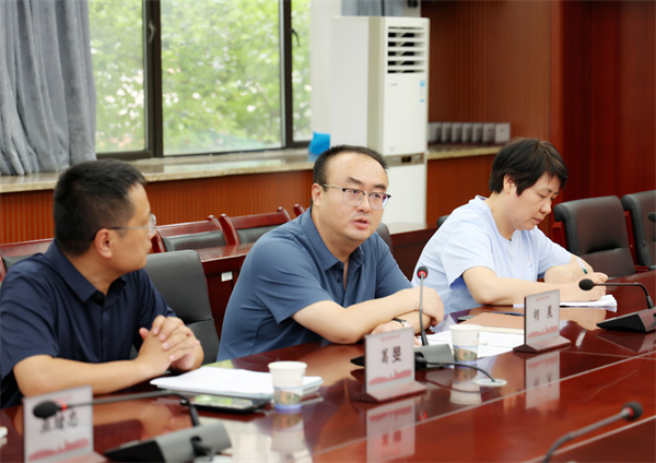合肥七中民主黨派聯(lián)合開展中央八項規(guī)定精神專題學(xué)習(xí)(圖5)
